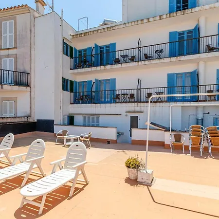 Guest house La Marina Ch *
